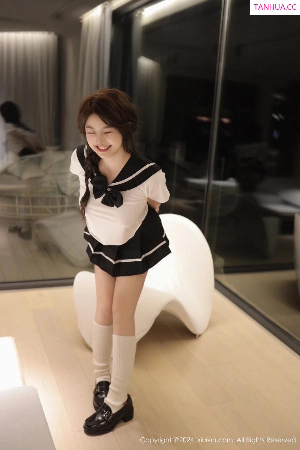   [XiuRen]高清写真图 2024.03.14 No.8229 沈思怡 美臀性感第20张图片